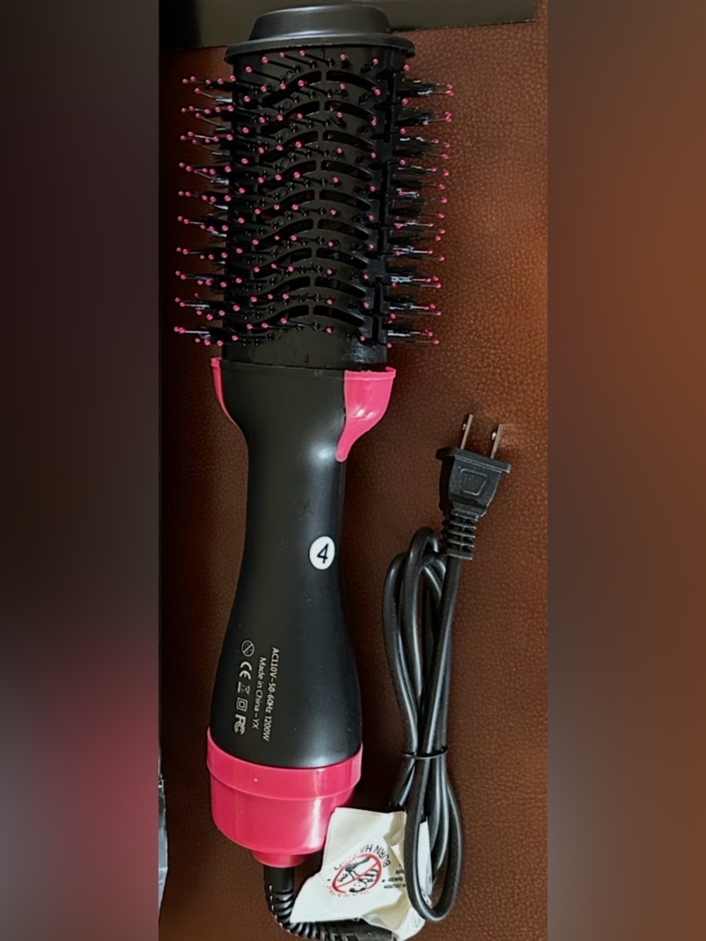 One Step Hot Air Brush Pink/Black Frizz-Free Blowouts & Shine Dryer & Styler NIB